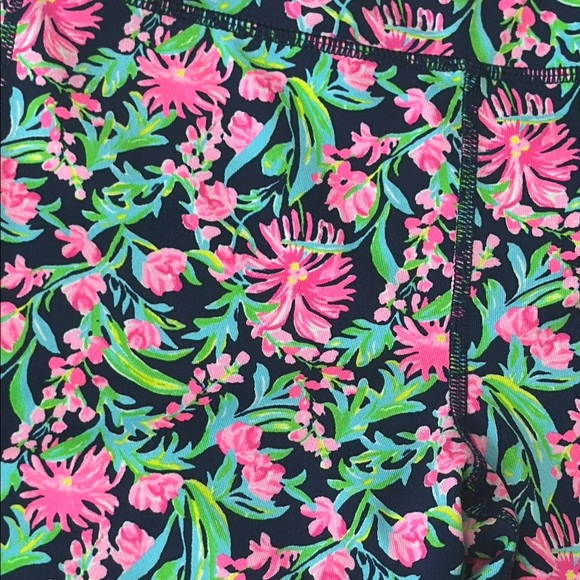 Lilly Pulitzer Floral tropical Kids Leggings size large 8-10 - Picture 2 of 9